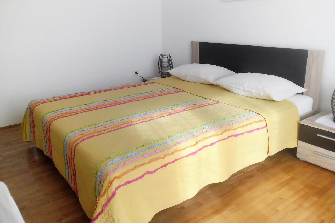 Apartments By The Sea Splitska, Brac - 2923 Postira Luaran gambar