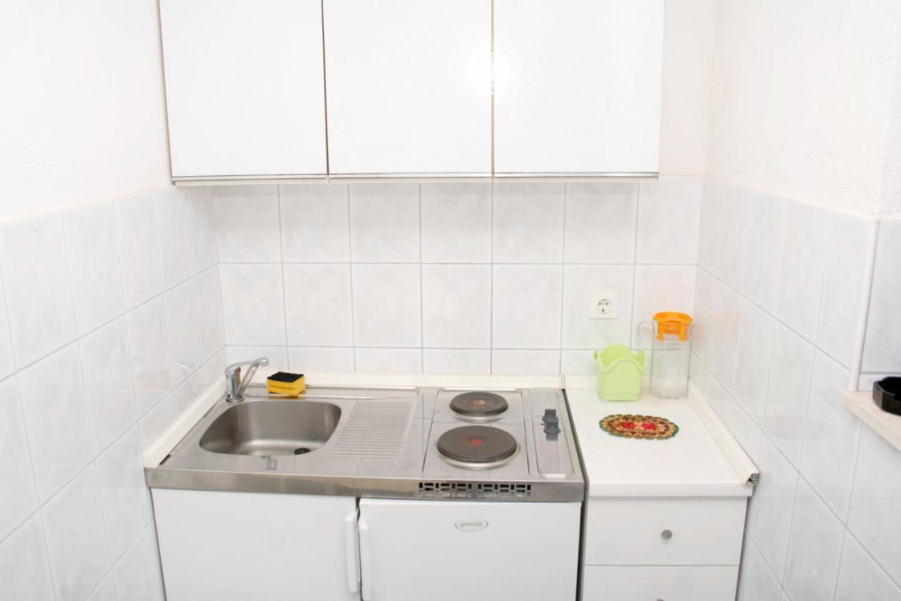 Apartments By The Sea Splitska, Brac - 2923 Postira Luaran gambar