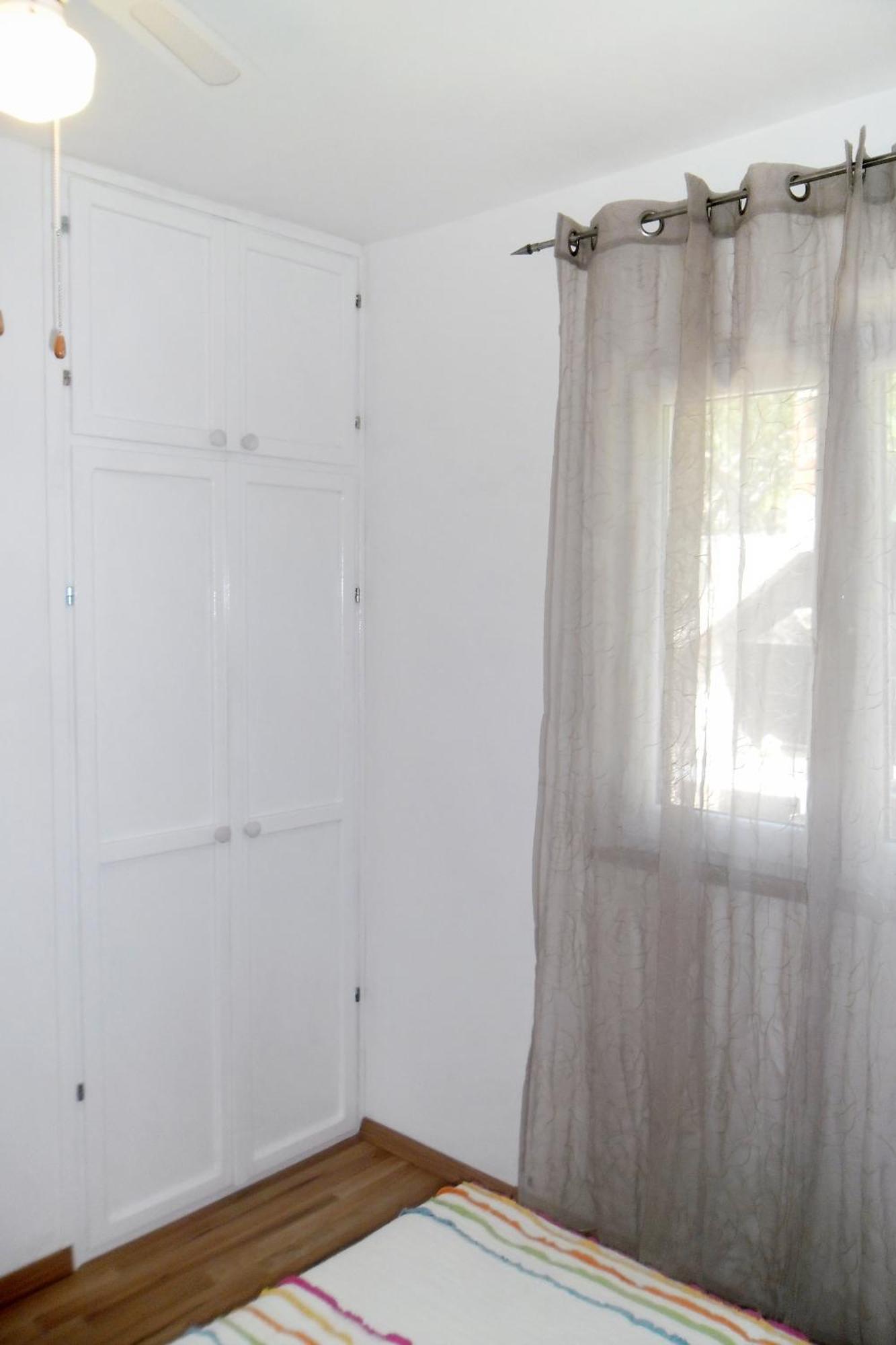 Apartments By The Sea Splitska, Brac - 2923 Postira Bilik gambar